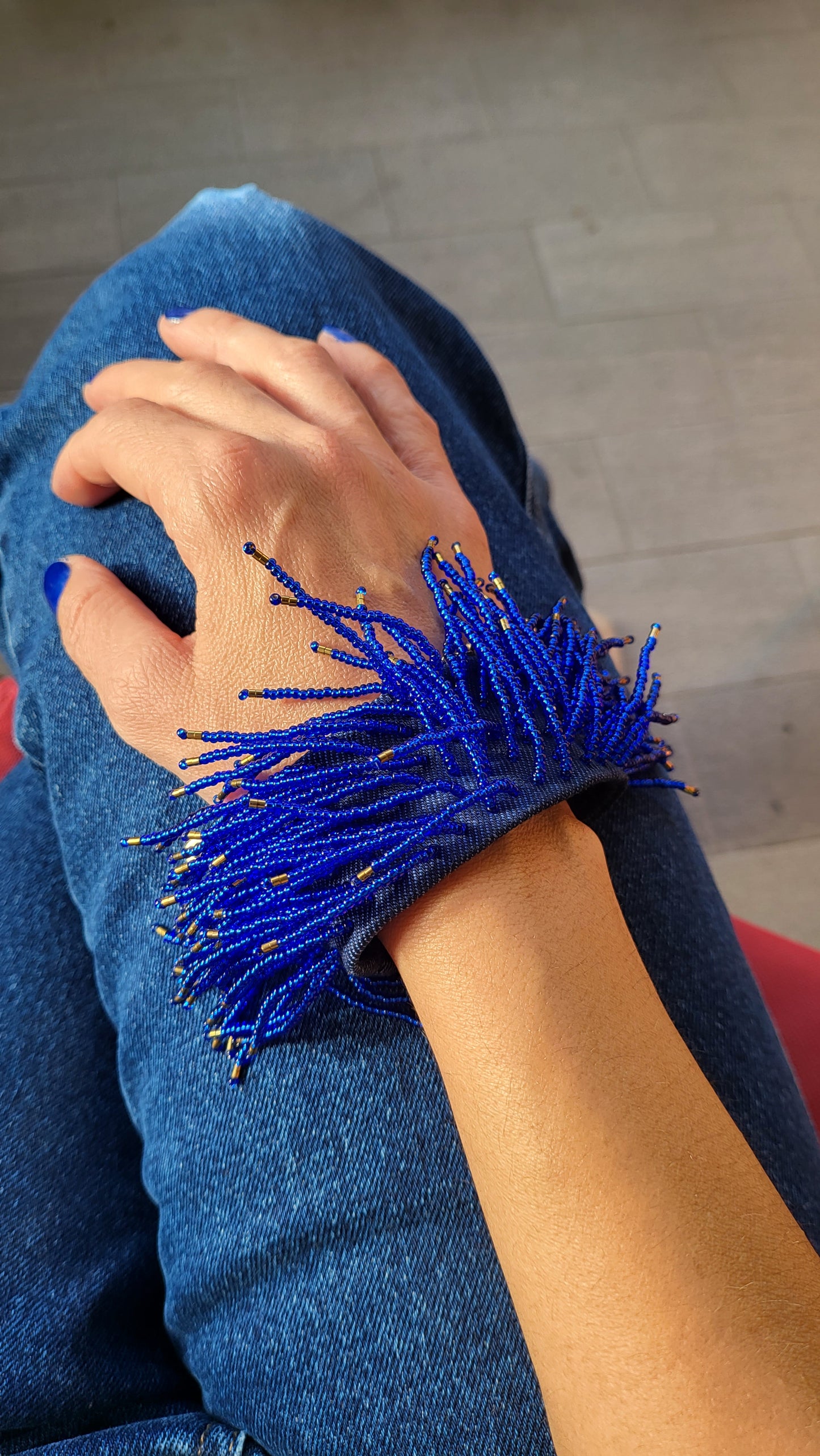 Bracciale con frange in perline