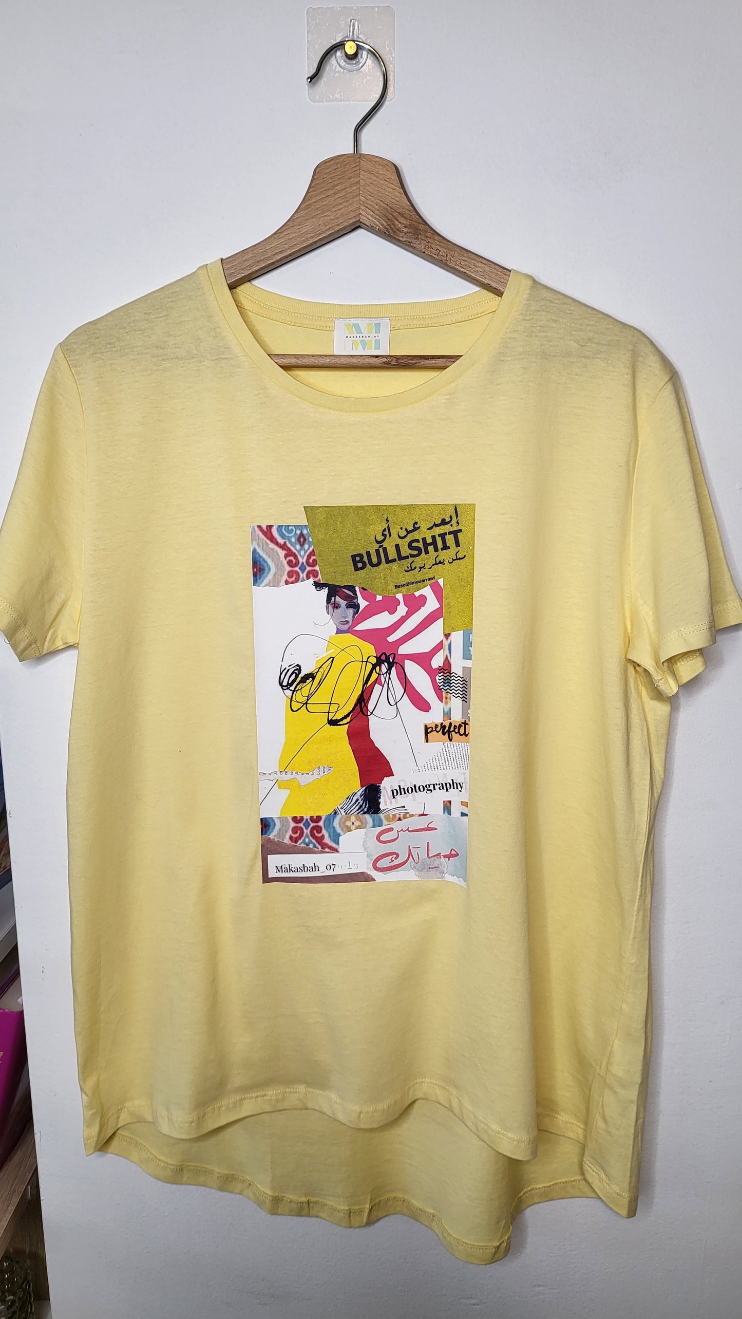 T-shirt giallo stampato